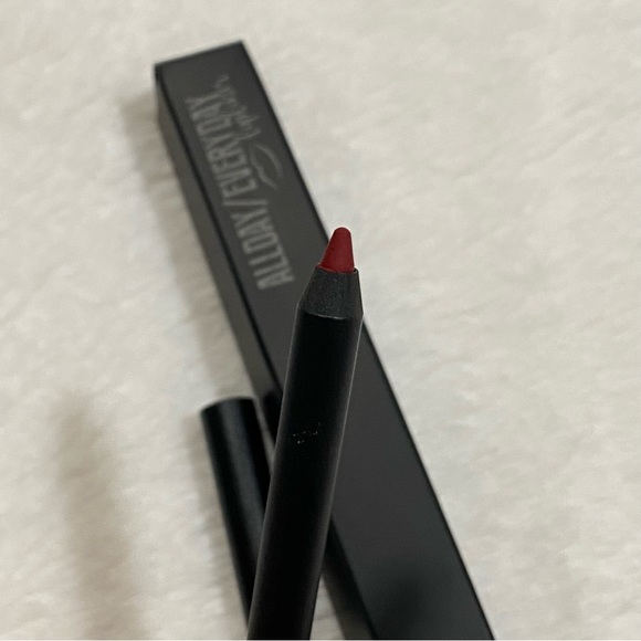 Melt Cosmetics Allday Everyday Ultra Matte Lip Liner Pencil - Ambrosia Red - Picture 3 of 3